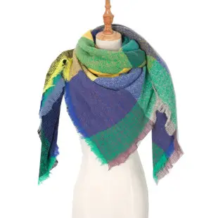 Faux Cashmere Plaid Triangle Shawl Scarf for Women — feature 3