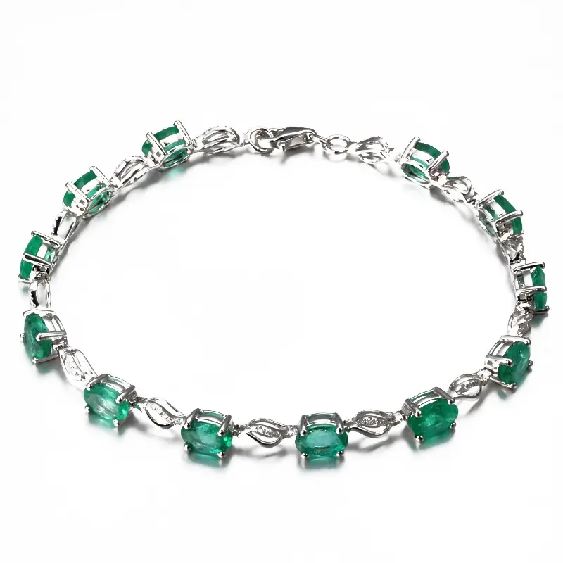 Emerald Silver Bracelet with Clasp Design - Image 2