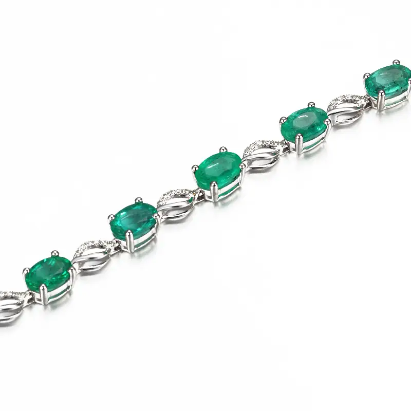 Emerald Silver Bracelet with Clasp Design - Image 3