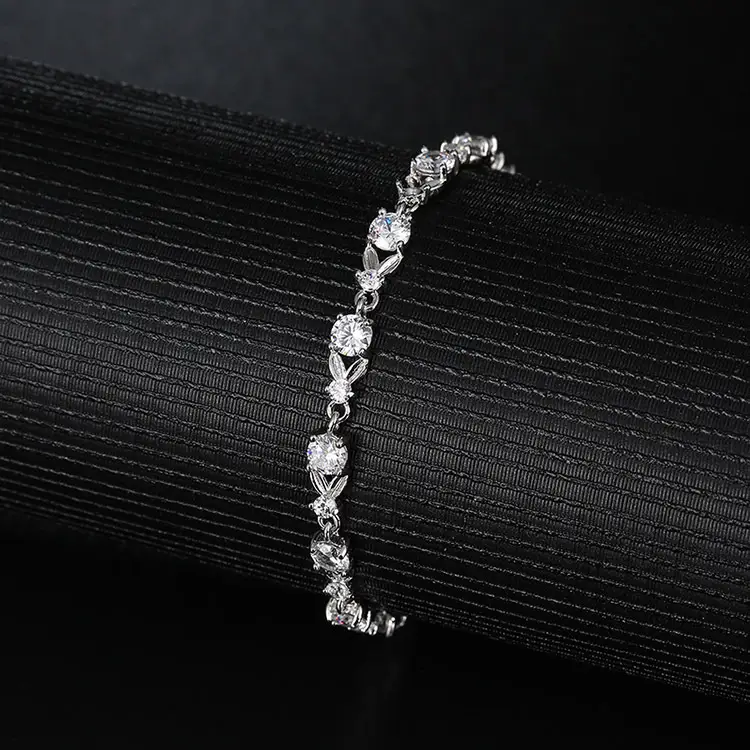 Austrian Crystal Blue Zircon Bracelet Gold Plated — feature 7