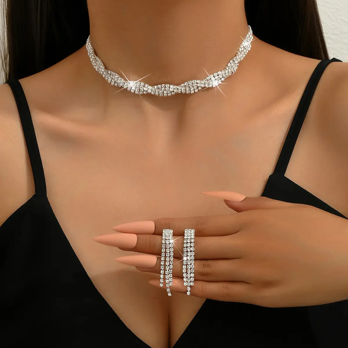 European & American Wedding Jewelry Set with Water Diamond Necklace & Earrings - Image 4