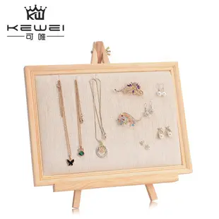 Black & White Mannequin Jewelry Display Shelf — feature 18