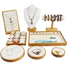 Black & White Mannequin Jewelry Display Shelf — feature 5