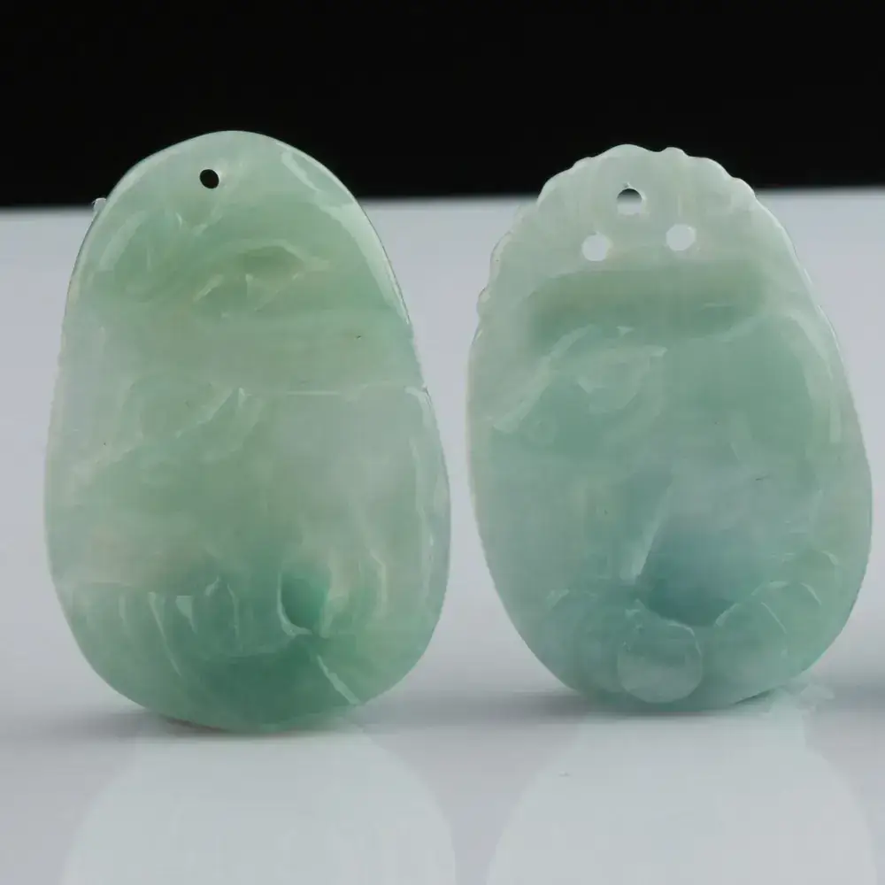 Yuyun Jade Zodiac Rat Ox Pendant Green - Image 2