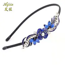 Blue Floral Diamond Hair Combs for Women — feature 46