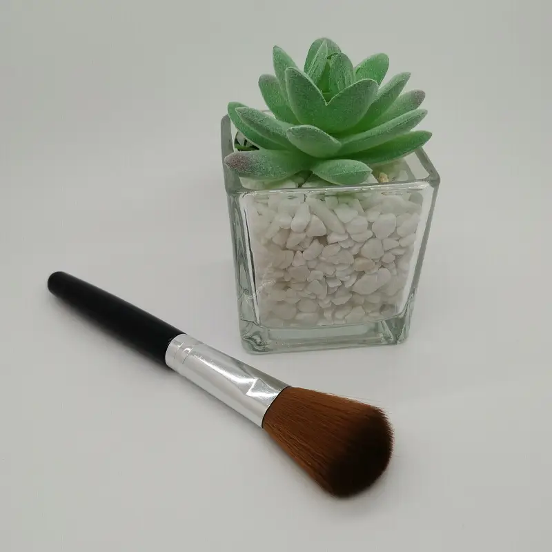Multi-Color Makeup Brushes for Blush & Foundation - Image 5