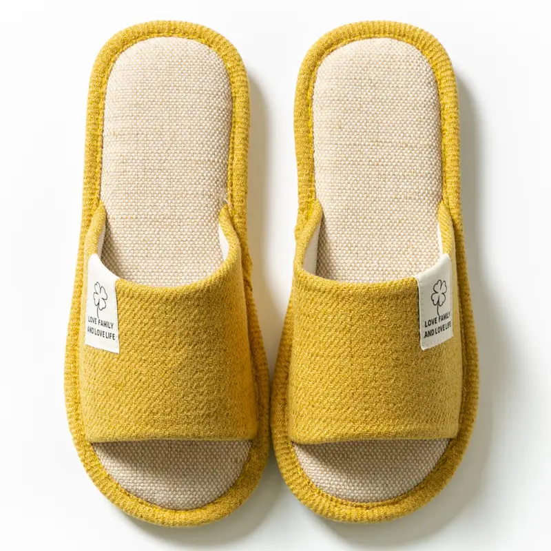 Women's four-leaf clover yellow