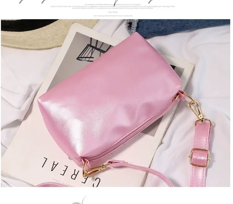 2025 Summer Korean Jelly Transparent Beach Messenger Bag — feature 23