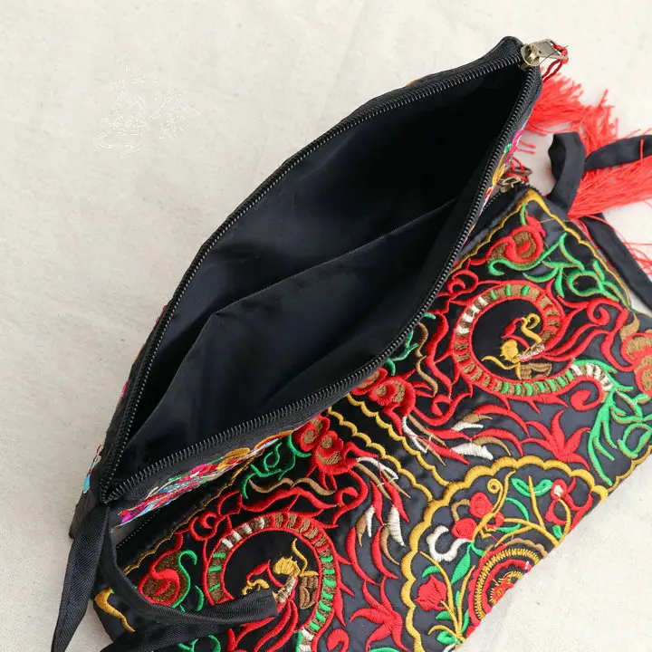 Ethnic Embroidered Women's Wallet with Tassel — feature 15