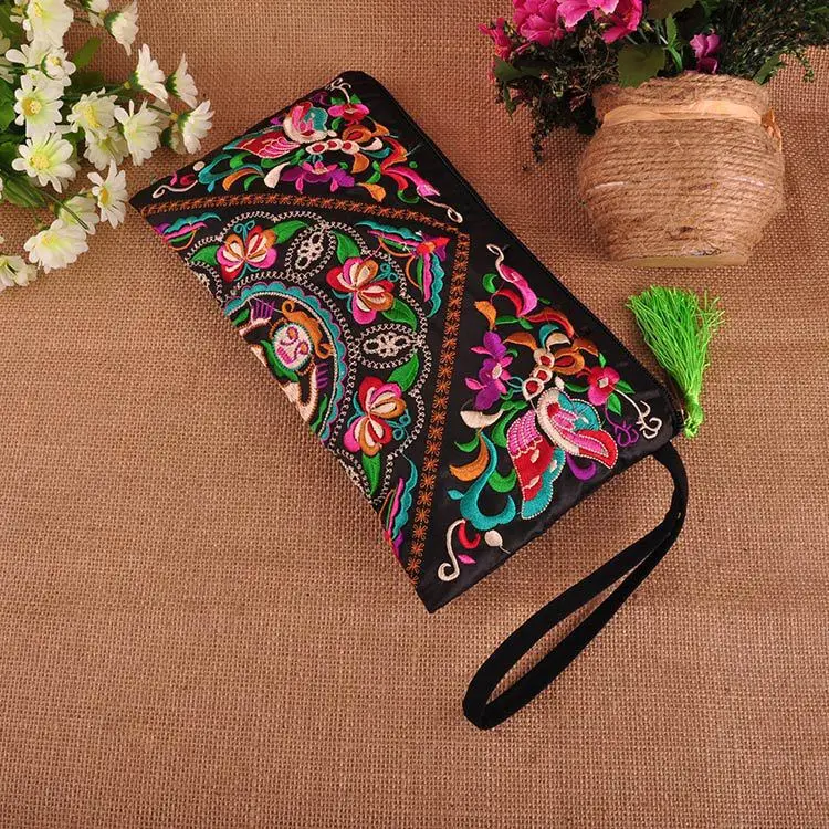 Ethnic Embroidered Women's Wallet with Tassel - Image 3