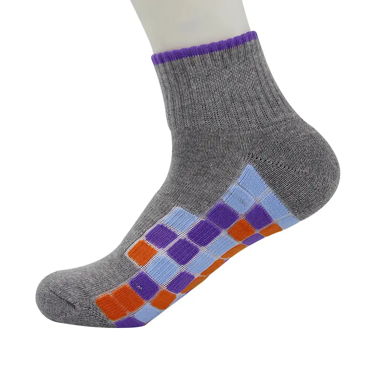 Colorful Plaid Color-Blocked Mid-Calf Cotton Socks for Men and Women, Breathable, Sweat-Absorbent, Sports, Casual, Versatile, Trendy Socks Wholesale