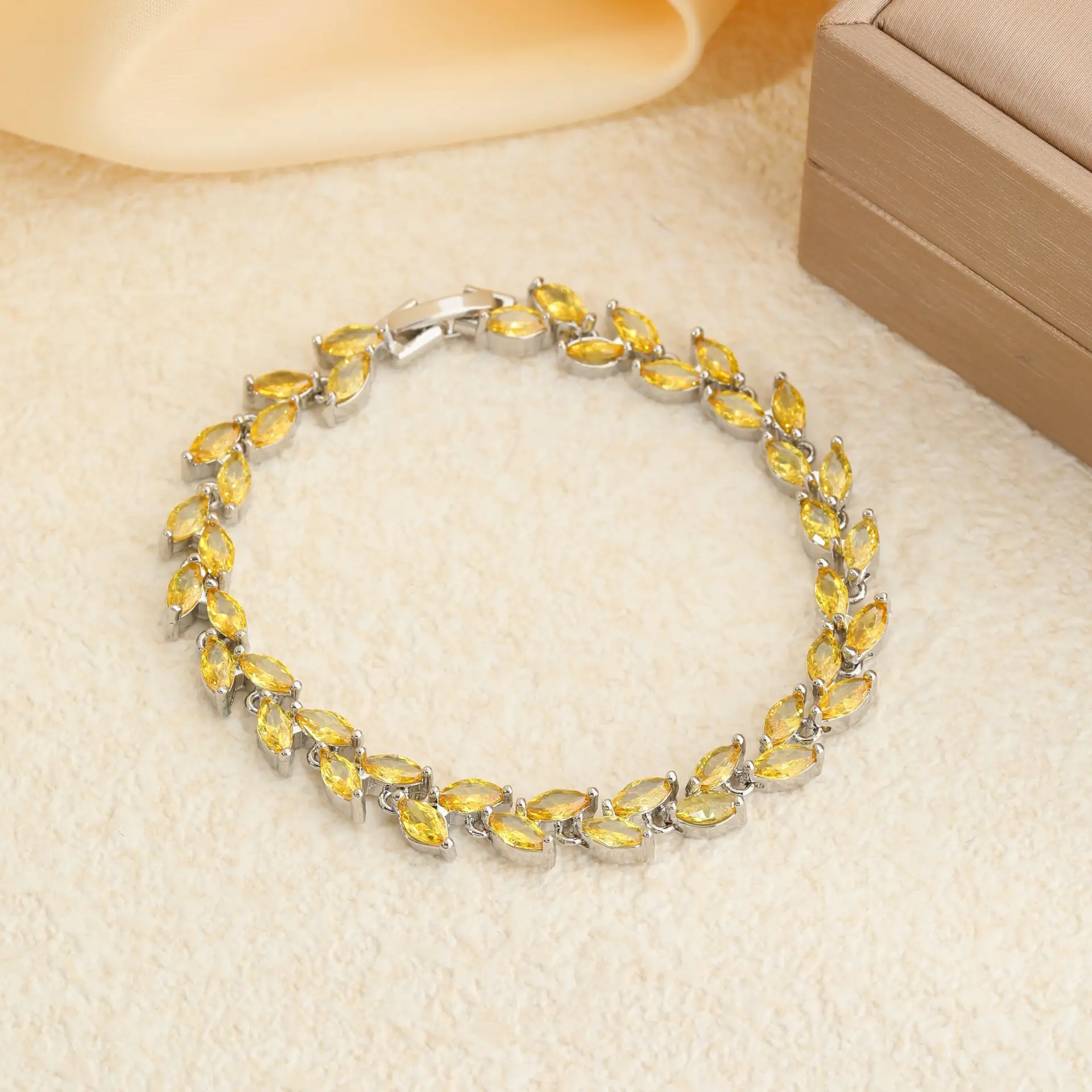 Women's Zircon Rice Bracelet Hot Sale Wholesale - Image 14