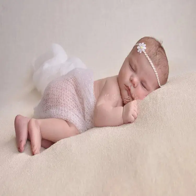 Newborn Full Moon Photography Props Set - Image 6