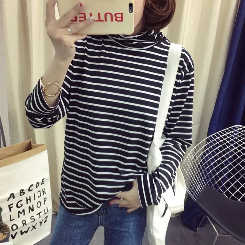 Long Sleeve Striped Women's Turtleneck Top - Image 4