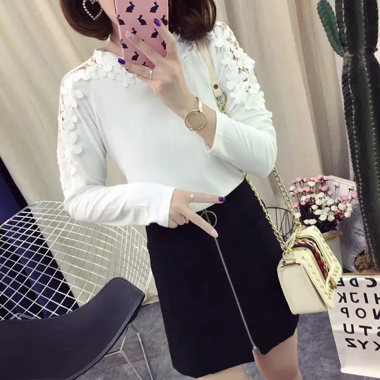 Women Long Sleeve T-Shirt Black Loose Lace Hollow Out - Image 2