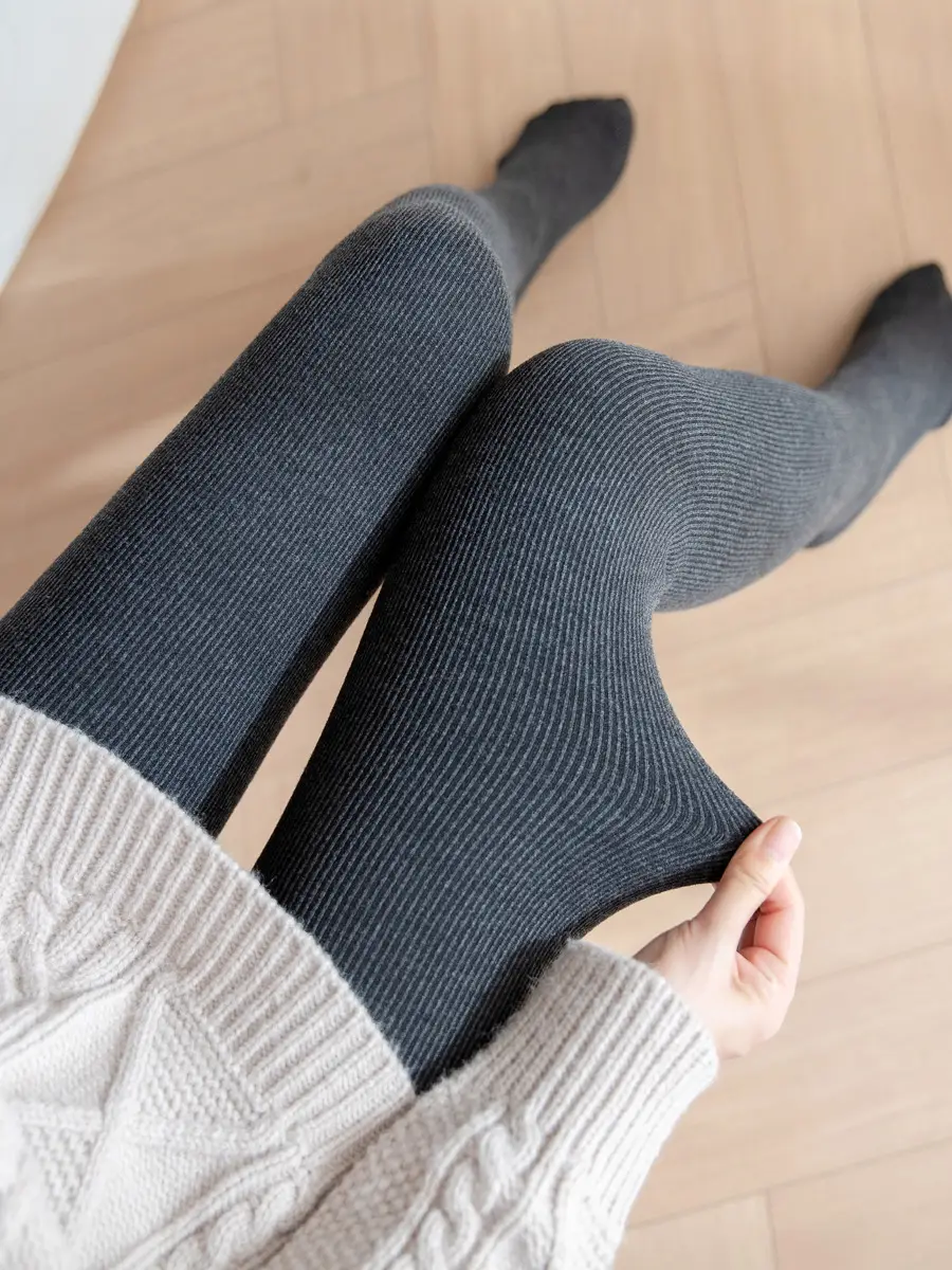 Women Warm Cotton Leggings with Vertical Stripe - Image 9