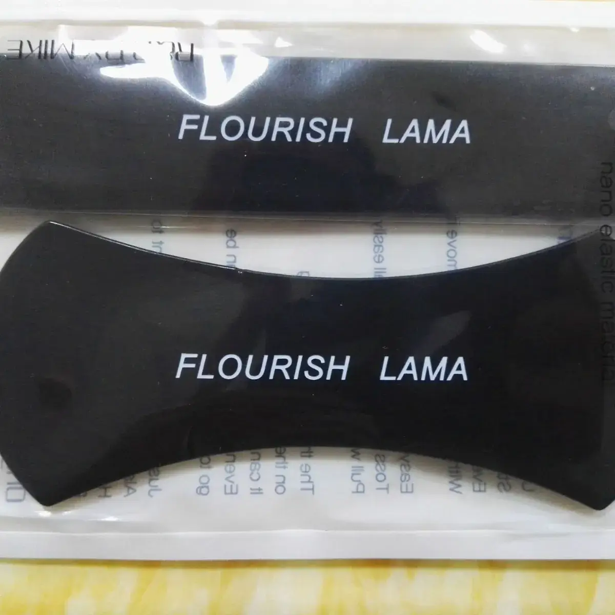 US Black FLOURISH LAMA Nano Sticker Mobile Holder - Image 8