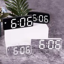 Ultra-Thin Foldable Desktop Clock with Travel Alarm & Date Display — feature 19