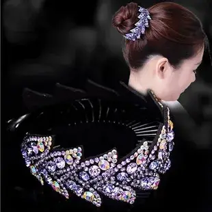 Elegant Crystal Ballet Brooch for Women — feature 6
