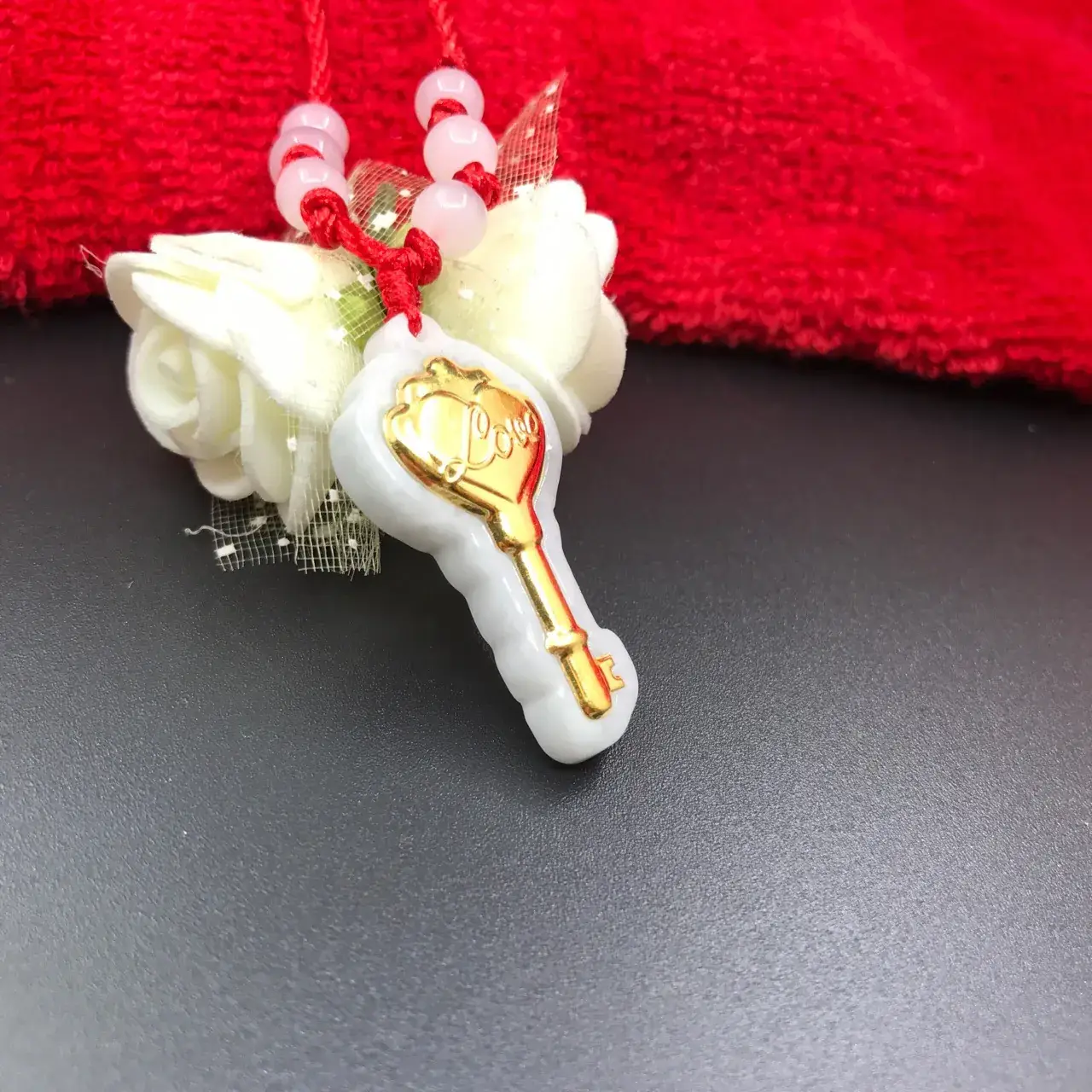 Gold Inlaid Jade Pendant for Gift