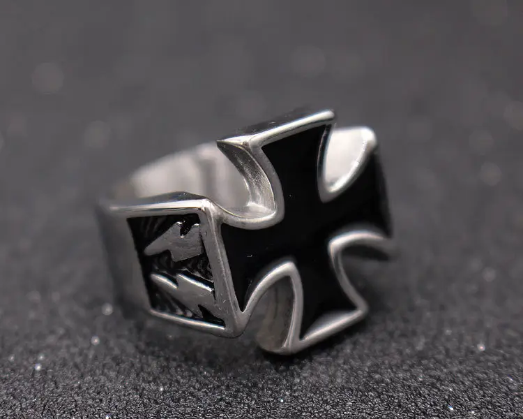 Trending Men's Titanium Steel Ring with Oil Dripping Design — feature 10