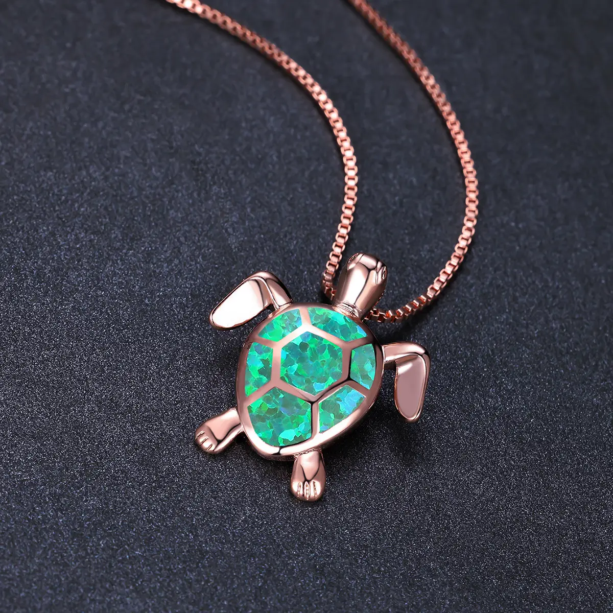 Turtle Pendant Necklace with Heart of the Ocean Design — feature 8