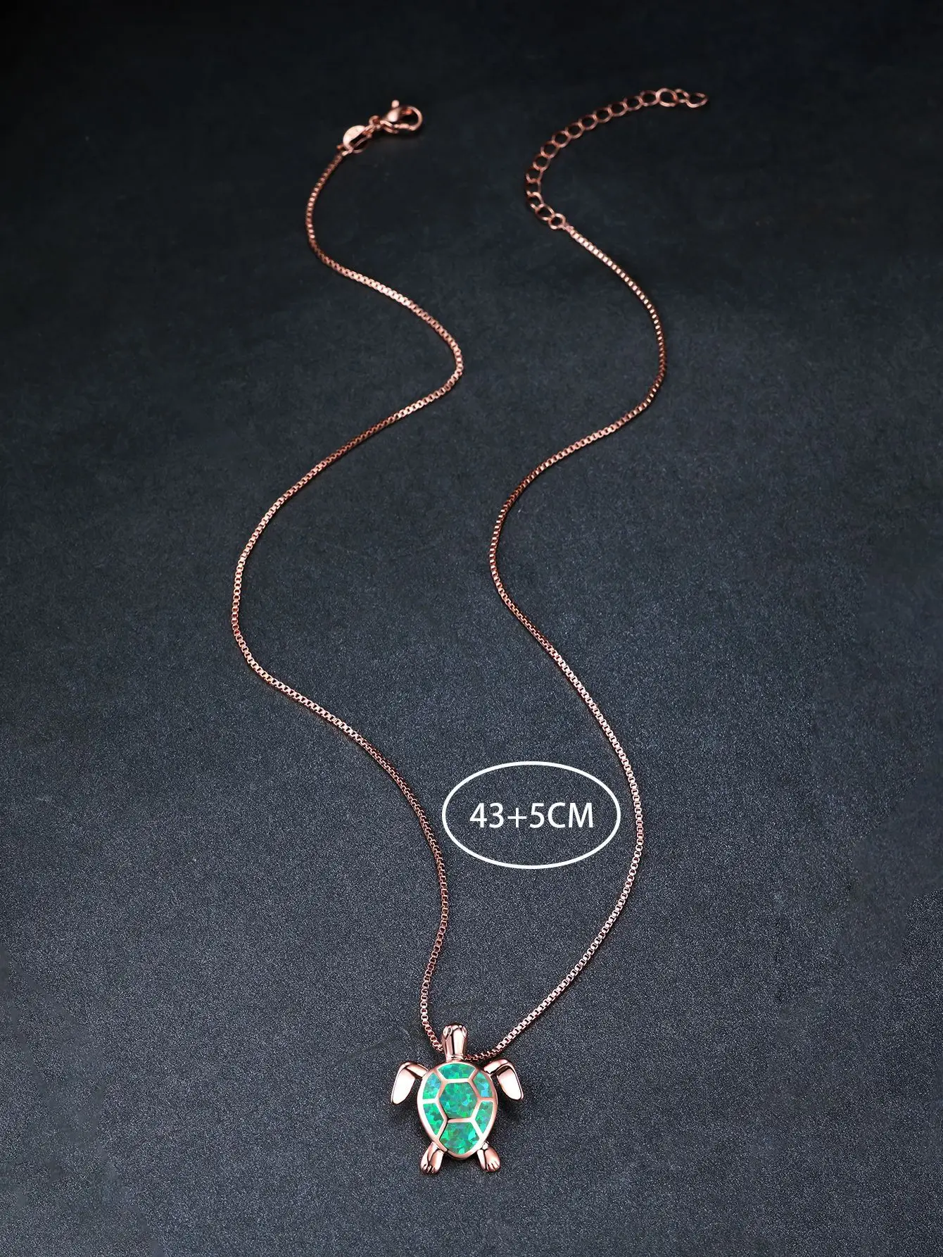 Turtle Pendant Necklace with Heart of the Ocean Design — feature 9