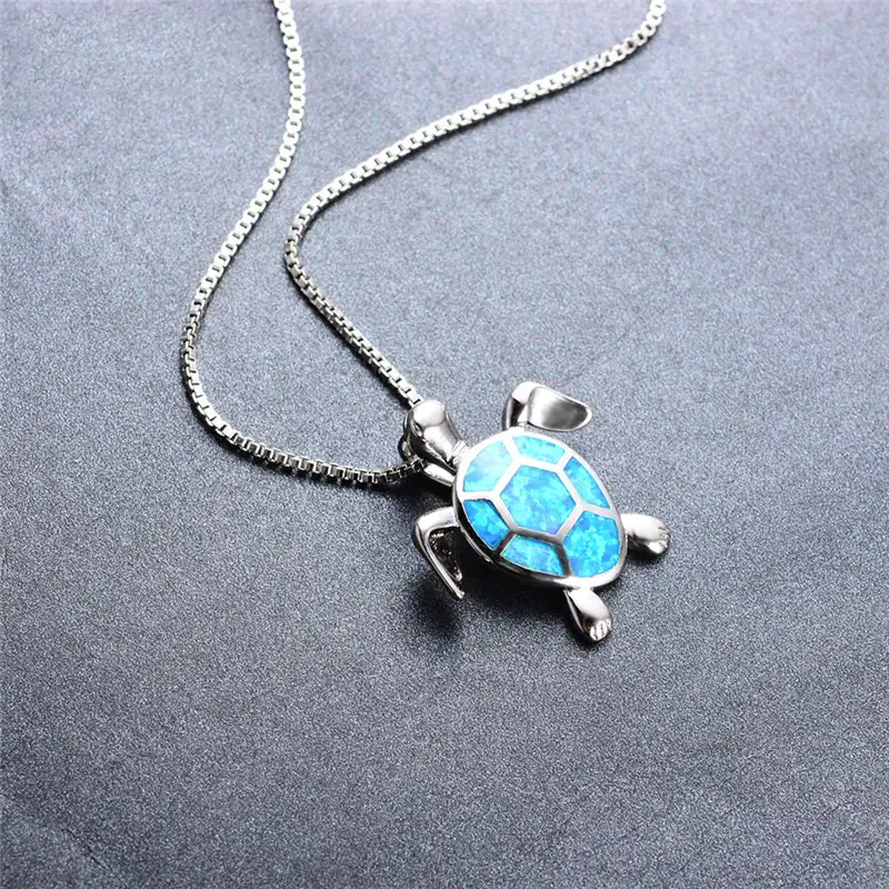 Turtle Pendant Necklace with Heart of the Ocean Design