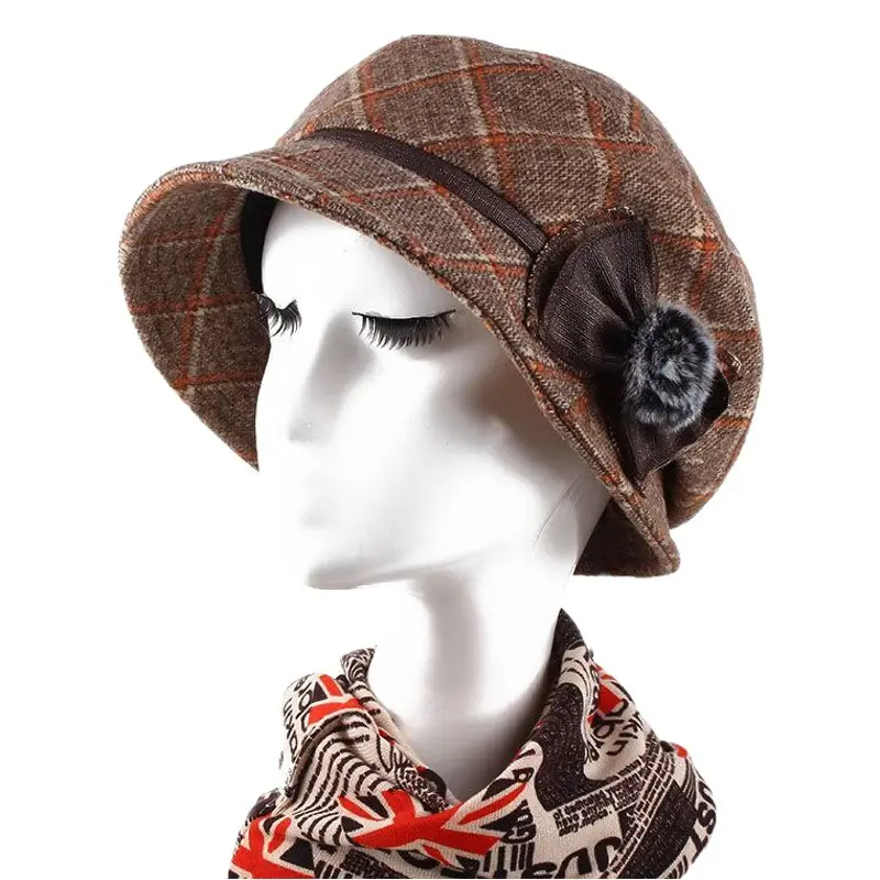 Women's Korean Style Cotton Peaked Hat with Fur Trim