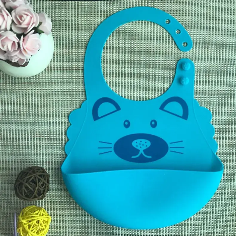 Three-Dimensional Waterproof Baby Feeding Bib Soft Silicone Blue — feature 7