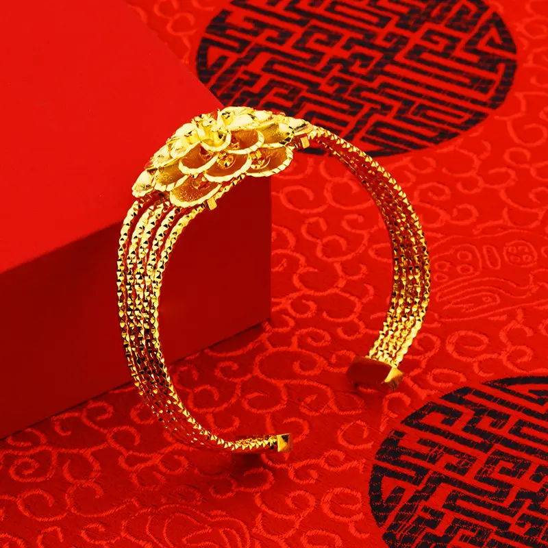 Wholesale Gold Plated Big Petal Bracelet for Women - Image 2