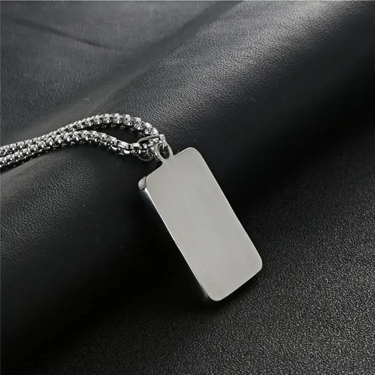 Titanium Steel Music Pendant 37mm Retro Design — feature 5