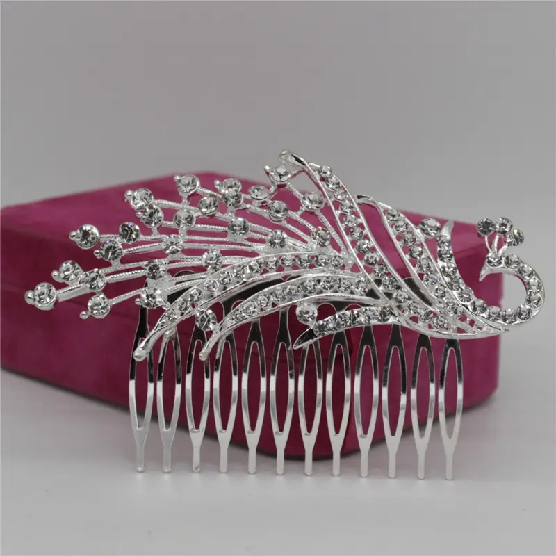 Butterfly Hair Comb with Rhinestones for Bridal Use - Image 3