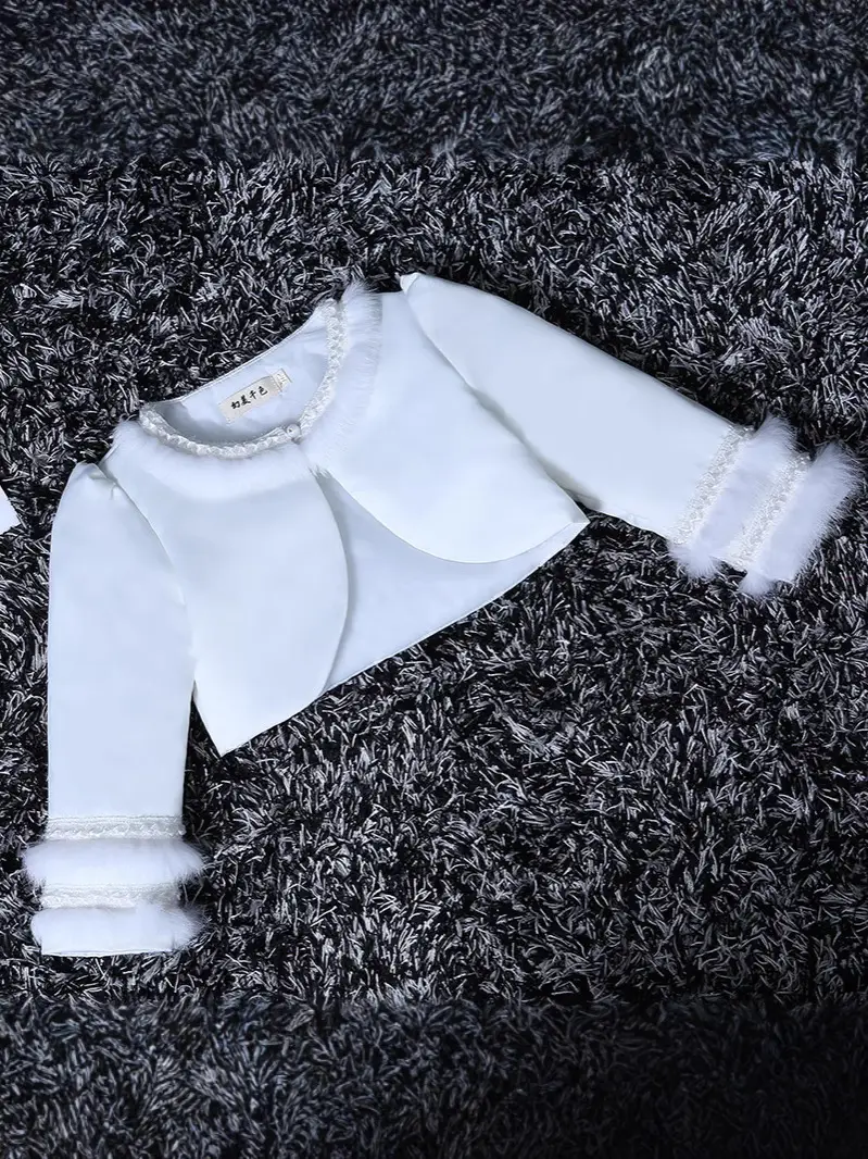 Girls' White Long-Sleeve Quilted Shawl - Image 6