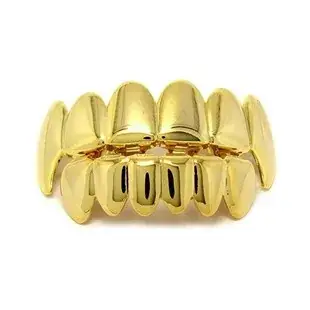 4mm Square Zircon Gold Plated Earrings — feature 19