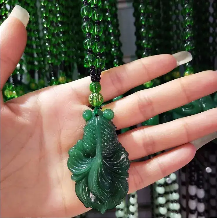 Hot Green Jade Guanyin Necklace with Sweater Chain