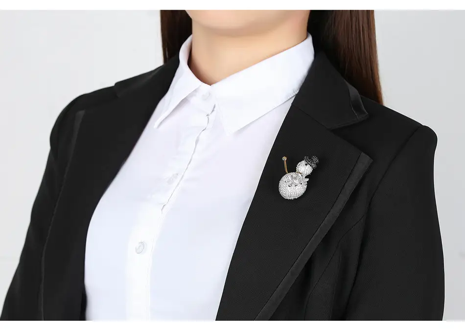 Jinse Snowman Zircon Brooch for Women — feature 4