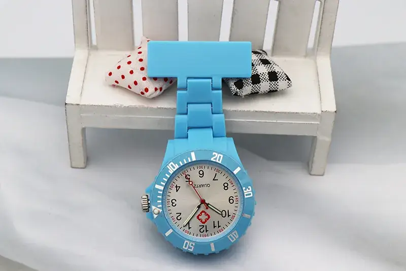 Purple Plastic Nurse Watch with Luminous Pointer — feature 12