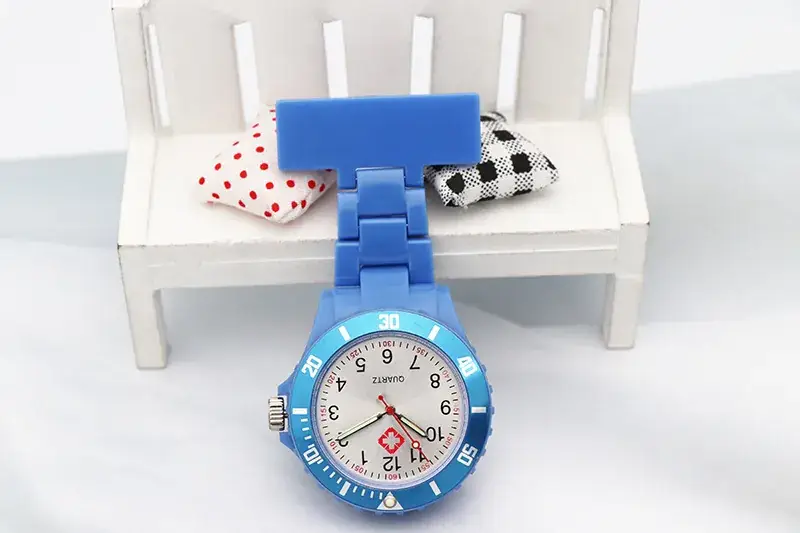 Purple Plastic Nurse Watch with Luminous Pointer — feature 13