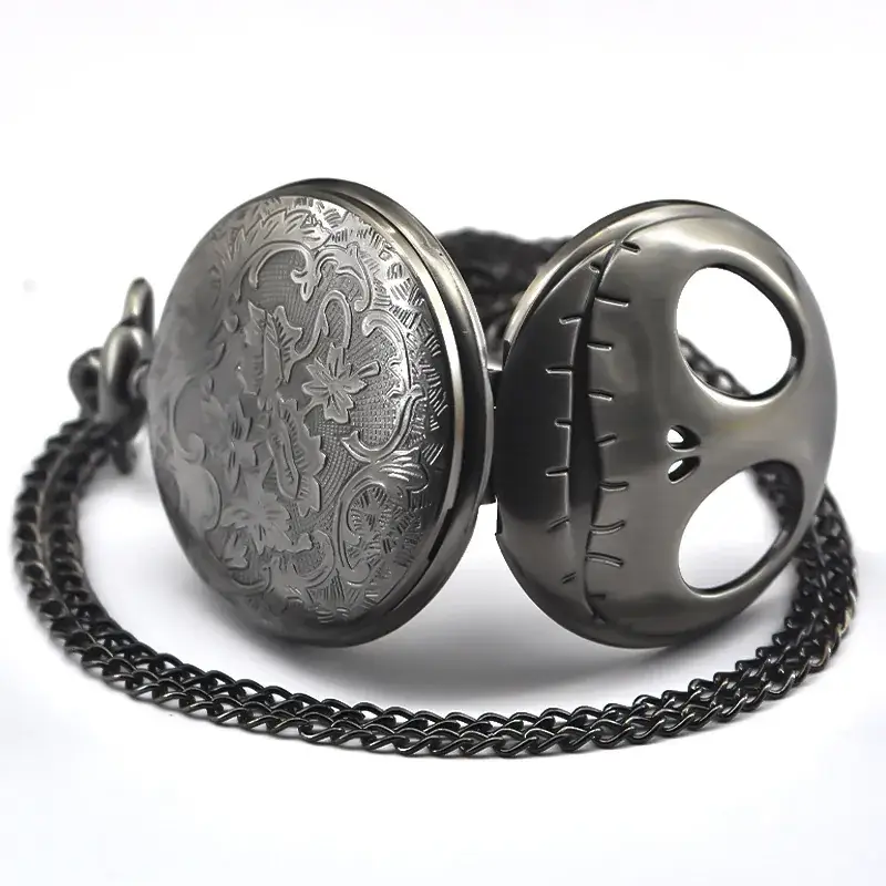 Retro Skull Pocket Watch Necklace with Chain — feature 17
