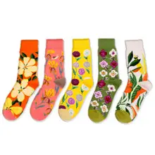 Spot autumn and winter new cross-border fashion color men's socks animal series Casual couples socks wholesale without card head — feature 8