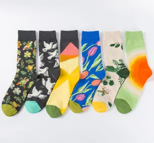 Spot autumn and winter new cross-border fashion color men's socks animal series Casual couples socks wholesale without card head — feature 19