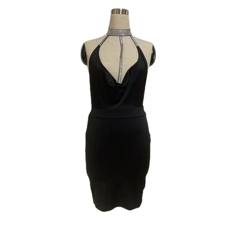 2022 Black High-End Hip Skirt with Rhinestone Slits