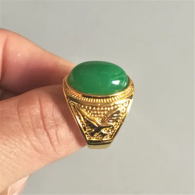 Green Jade Runjianghu Men's Ring with Gold Plated Design - Image 2