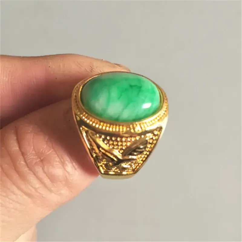 Green Jade Runjianghu Men's Ring with Gold Plated Design - Image 3