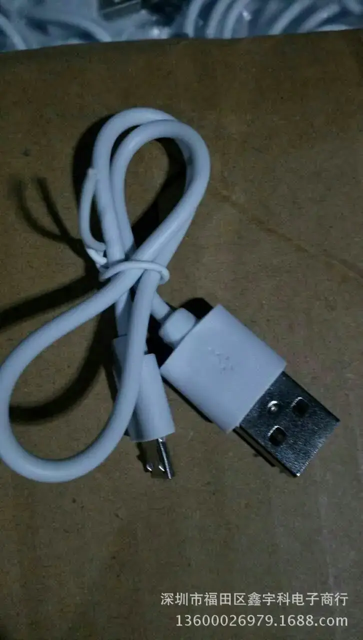 3722225941_243772075