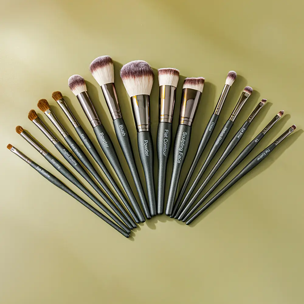 15-Piece Cross-Border Makeup Brush Set Black - Image 4