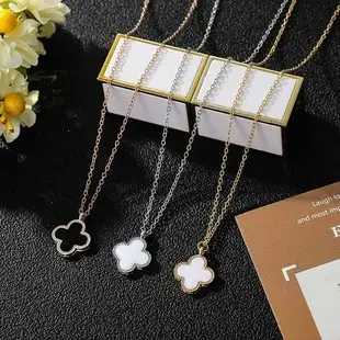 Pearl & Diamond Earrings Set 30 Pairs Wholesale — feature 22