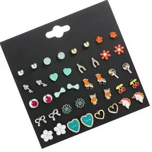 Pearl & Diamond Earrings Set 30 Pairs Wholesale — feature 28