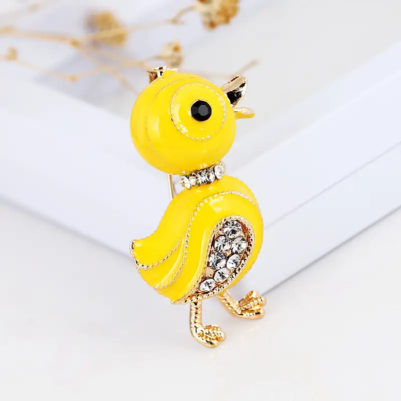 Yellow Little Duck Brooch with Rhinestone Design - Image 2